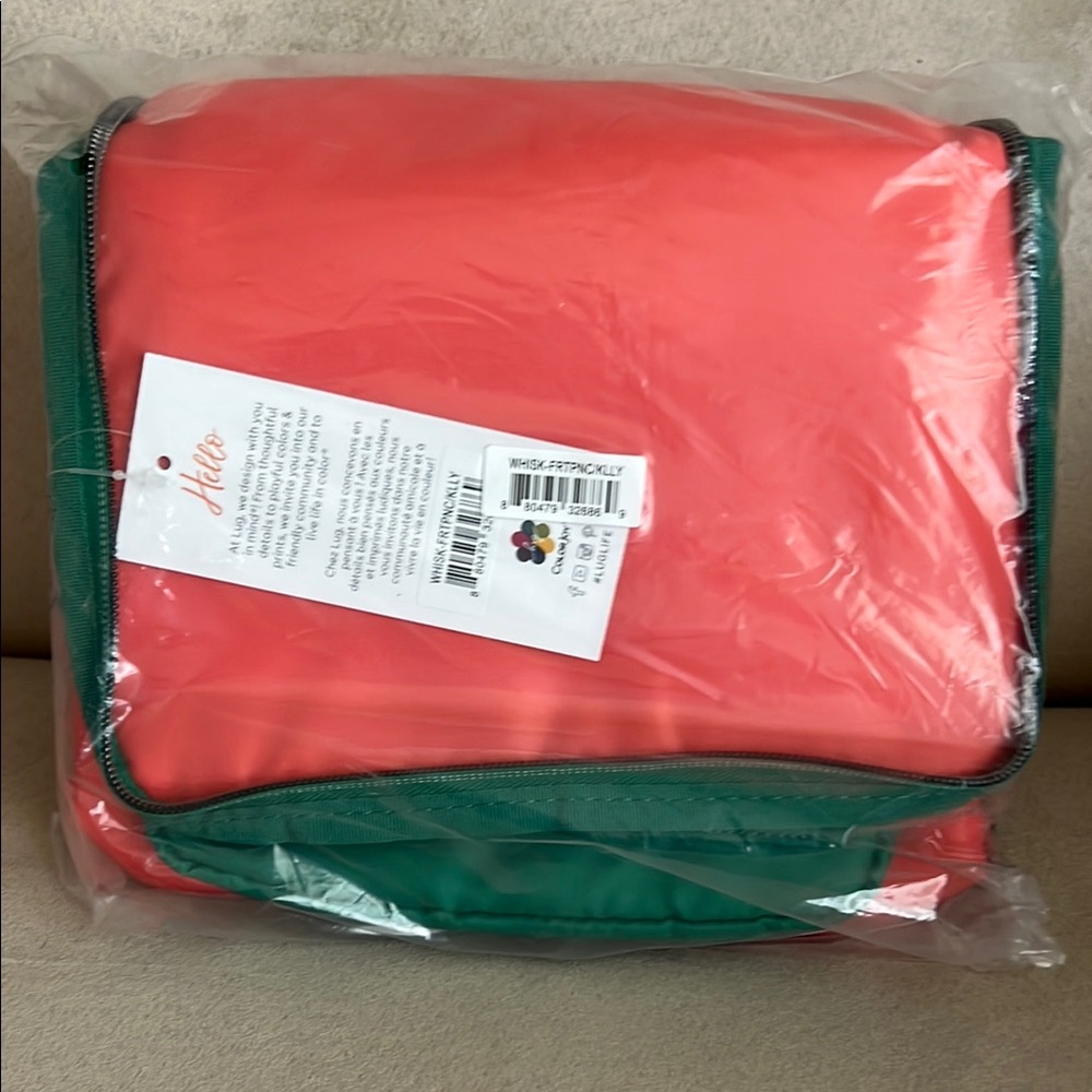 NWT Lug Whisk Lunch Tote in Fruit Punch/Kelly Green